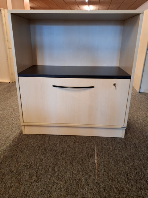 Reol m. skuffe - 2012